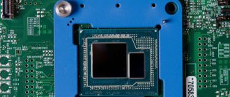 Как называется видеокарта, встроенная в процессор